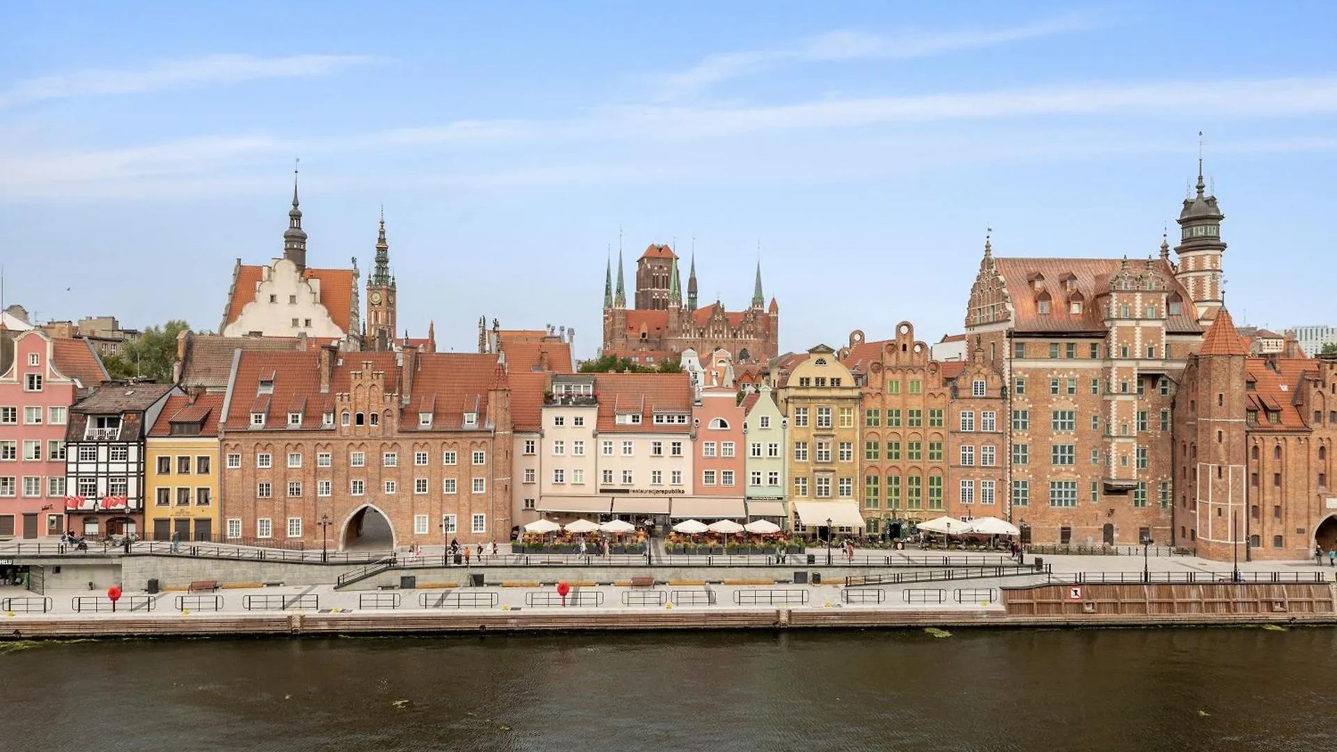 Deo Plaza Luxury Apartments By Blue Mandarin Gdańsk