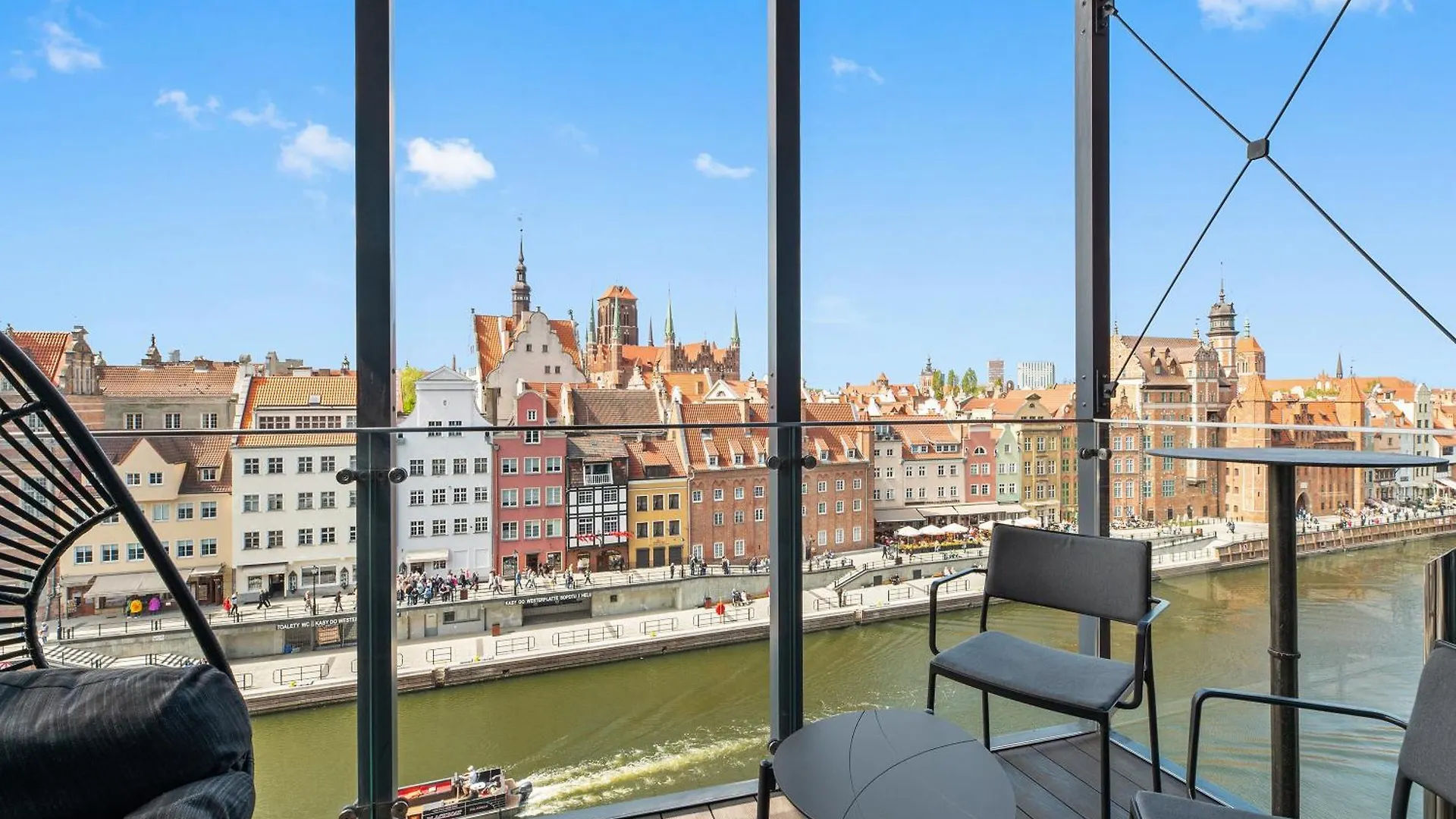 Deo Plaza Luxury Apartments By Blue Mandarin Gdansk